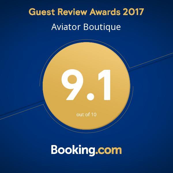 Hotel Aviator Boutique Отопень Екстер'єр фото